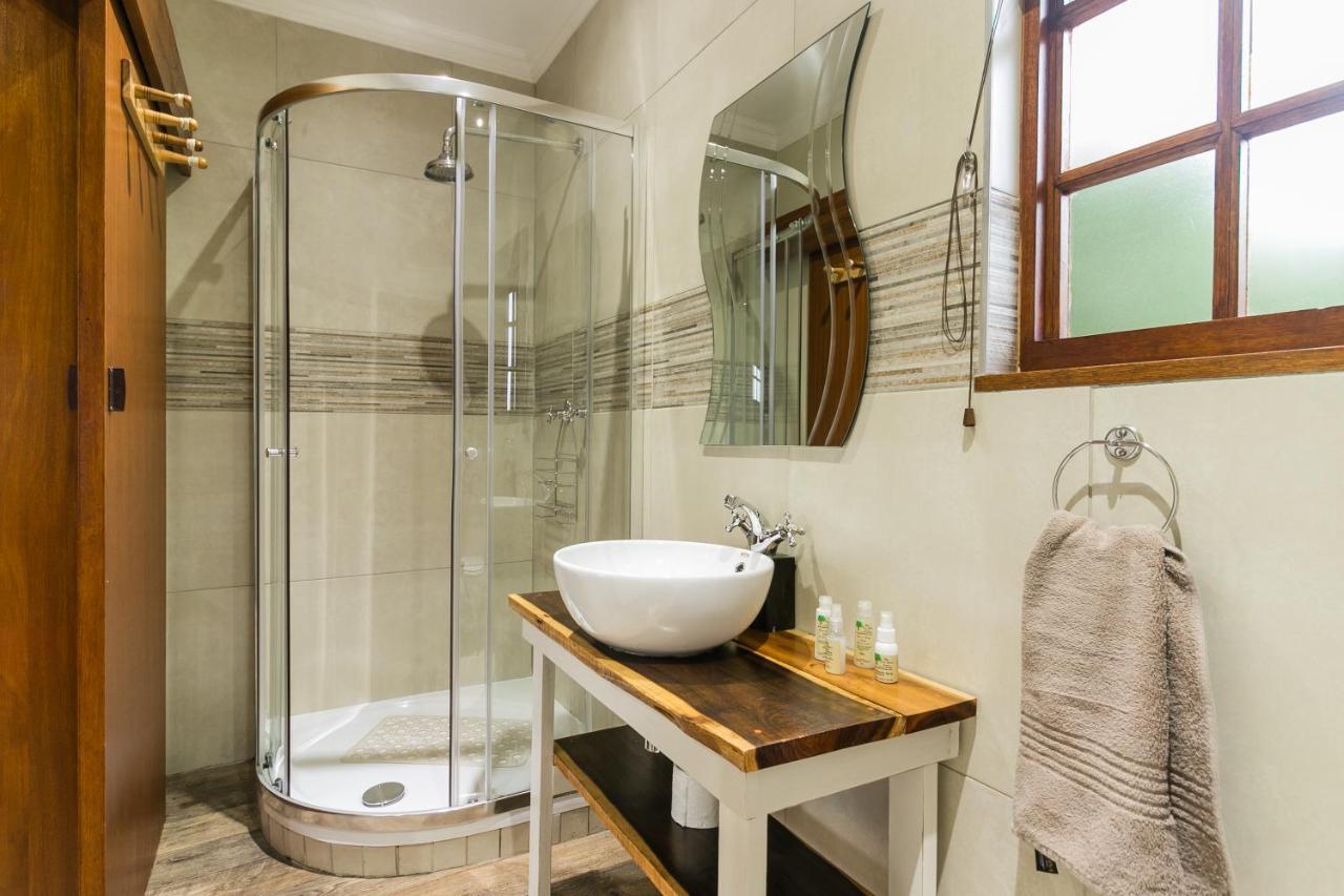 Big Tree House Lodge Knysna Ngoại thất bức ảnh