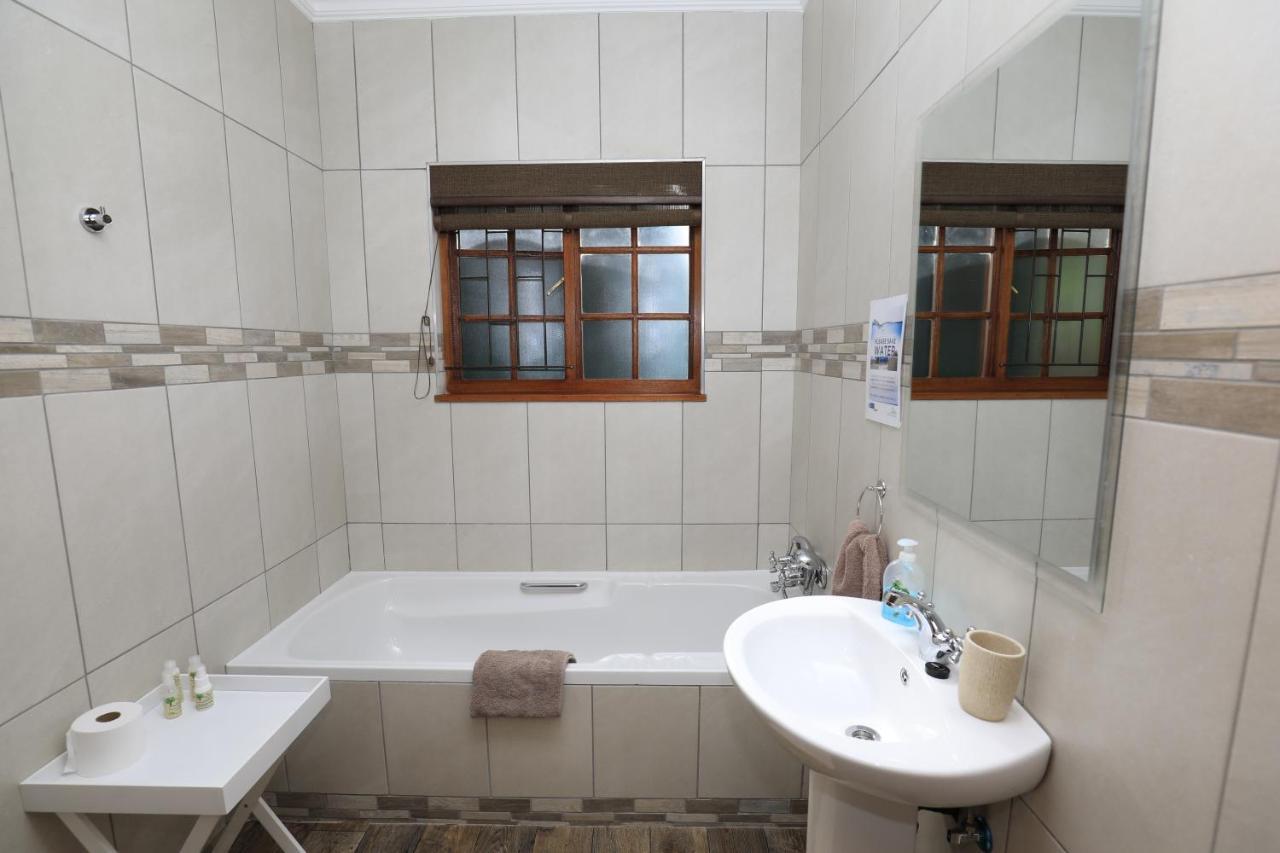 Big Tree House Lodge Knysna Ngoại thất bức ảnh